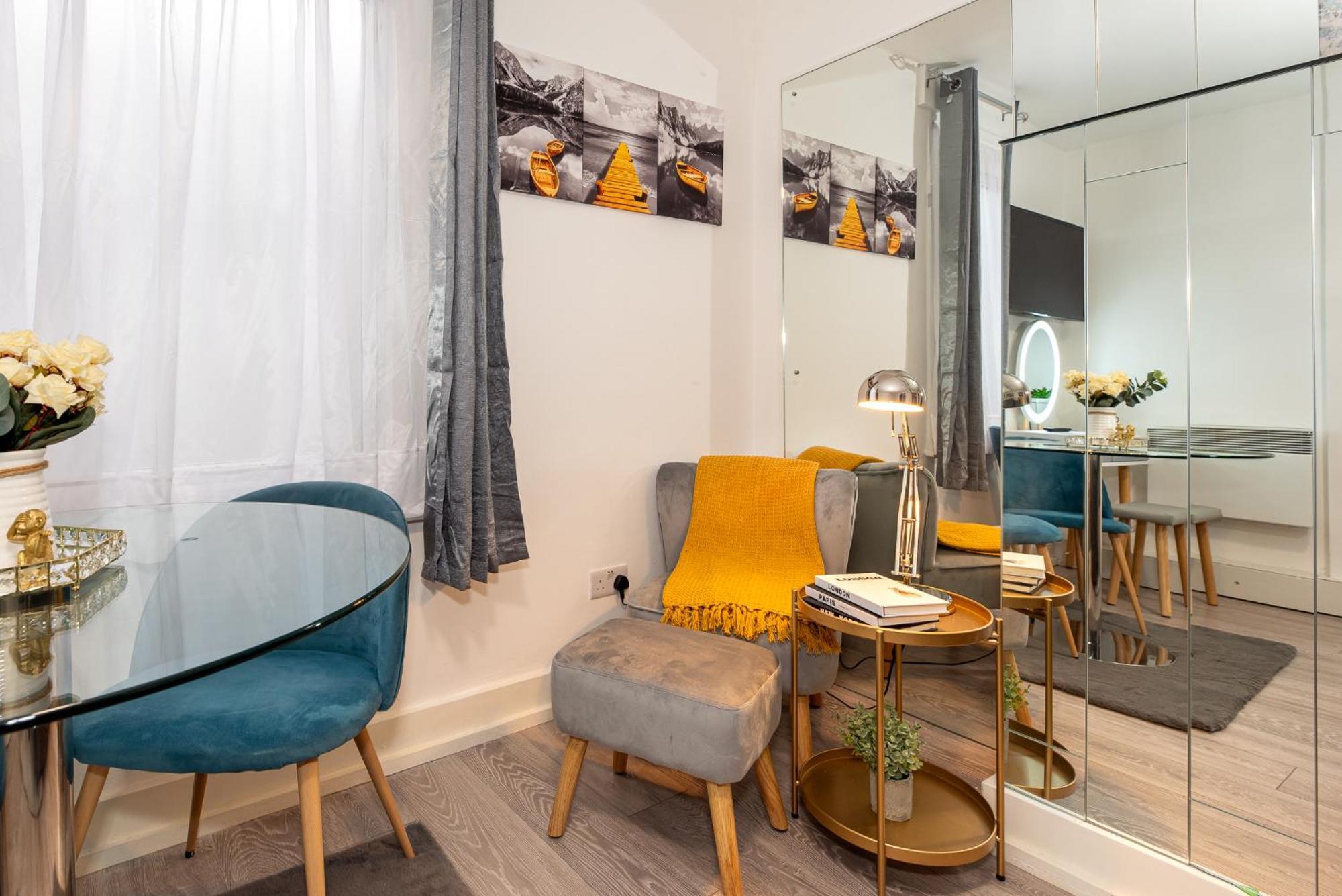 Chic Studio Apartment, Bus 18 To Euston In 30 Min. London Exterior photo