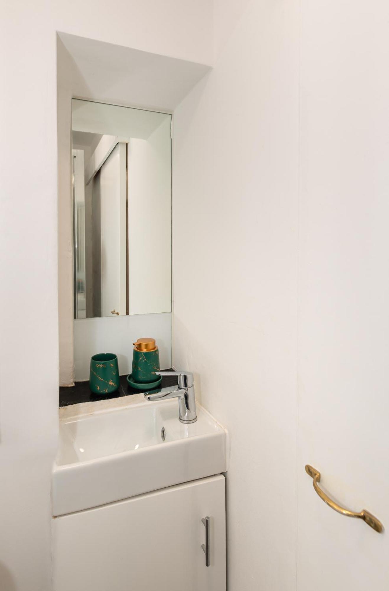 Chic Studio Apartment, Bus 18 To Euston In 30 Min. London Exterior photo
